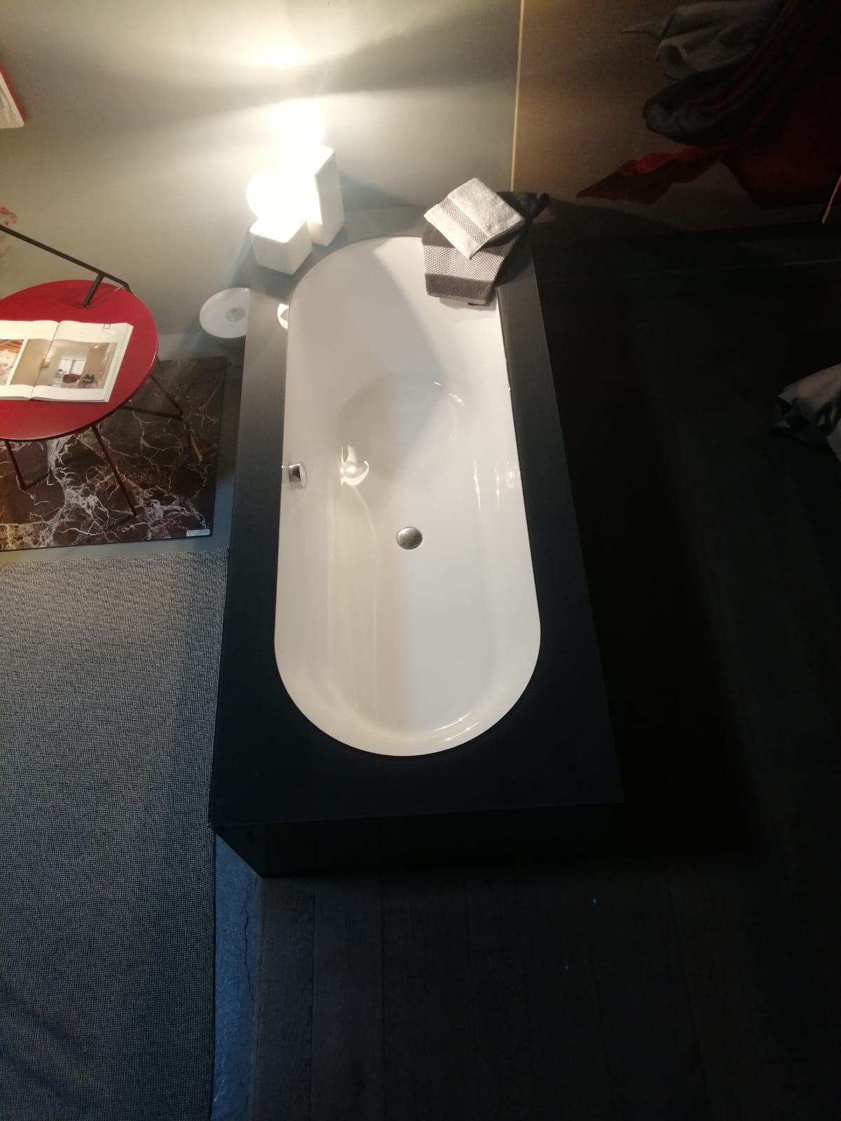 MAKRO - Vasca Look Square 180