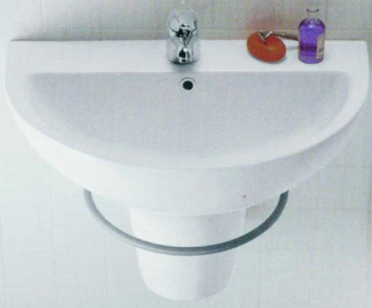 Ideal Standard - Lavabo SMALL 68x42,5cm.
