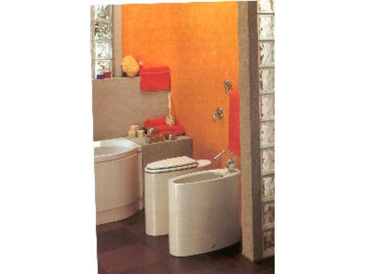 Ideal Standard - SERIE X-L Vaso + bidet forma lunga e sottile filo muro